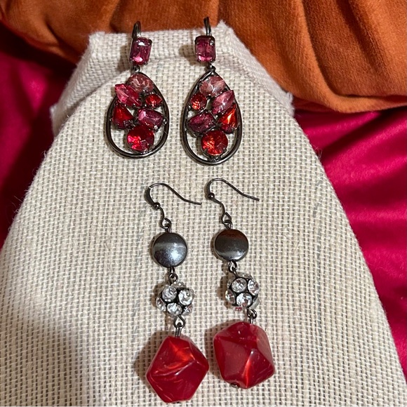 2 pair gunmetal crystal earrings‼️must bundle with other listings thank you‼️ - Picture 3 of 3